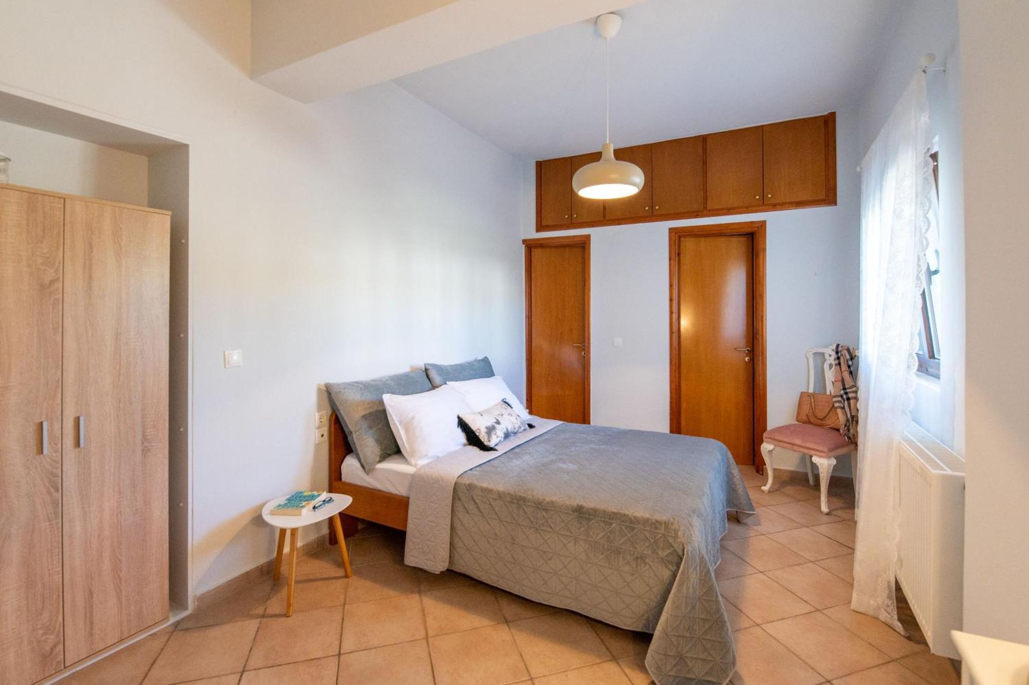 Natalia'S Apartment In Tavronitis 外观 照片