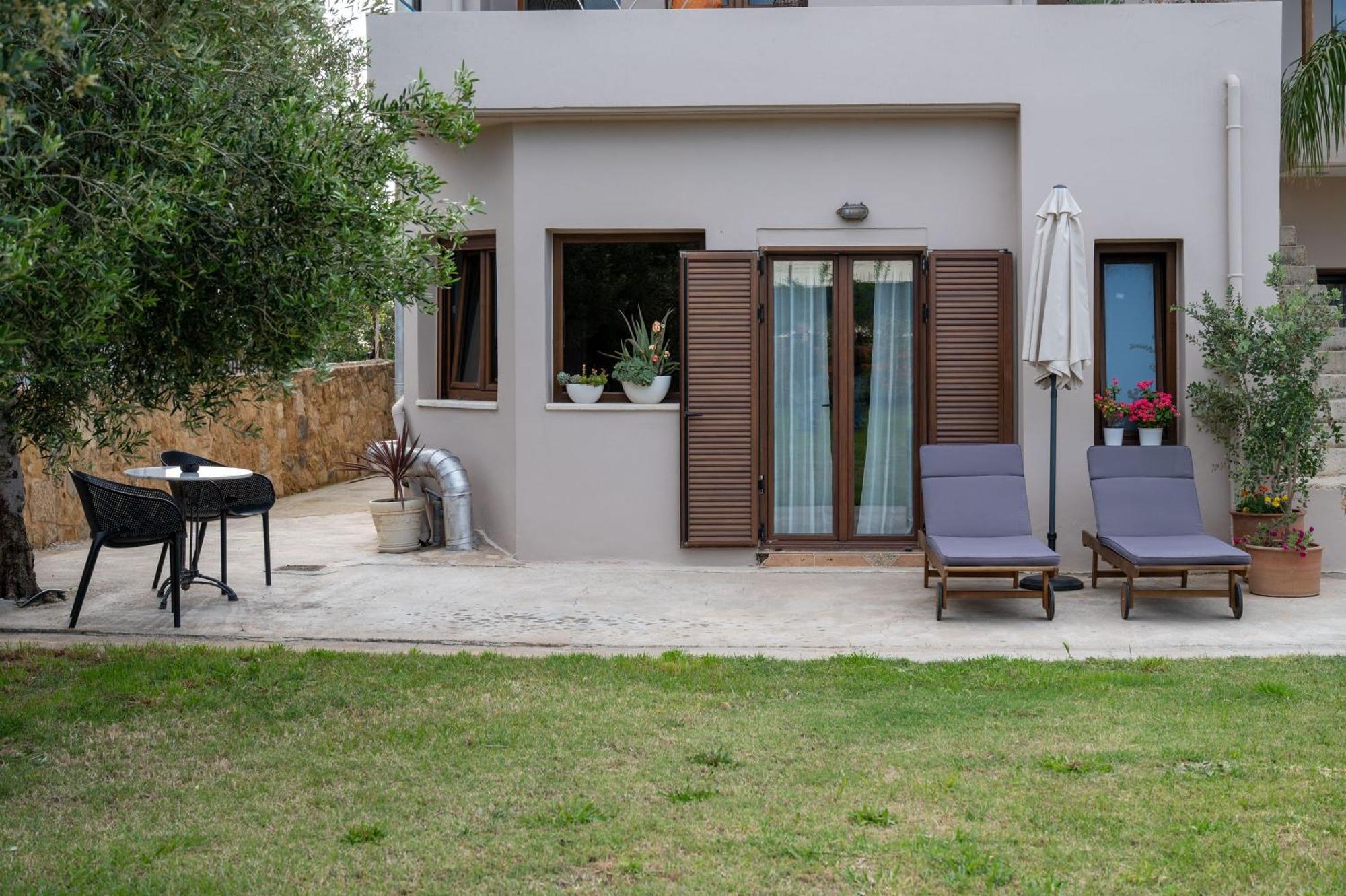 Natalia'S Apartment In Tavronitis 外观 照片